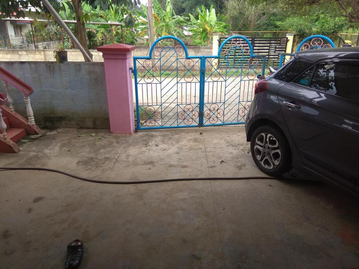 Dreams River View Homestay Coorg กูชาลนาการ์ ภายนอก รูปภาพ